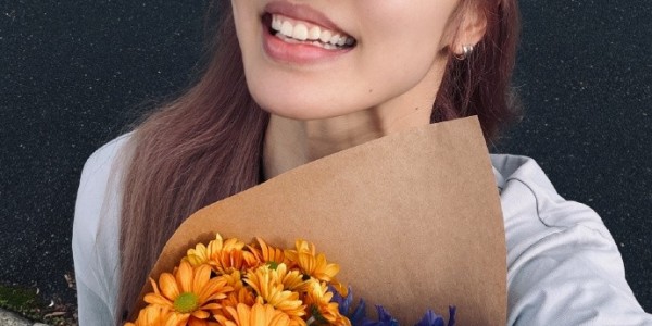 MK体育-新发色抢眼！山西女篮球员张茹晒出一组近照：好像这里必须要9张