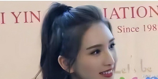 MK体育官方网站-体操女神退役后恋大51岁干爹，开启人生新篇章